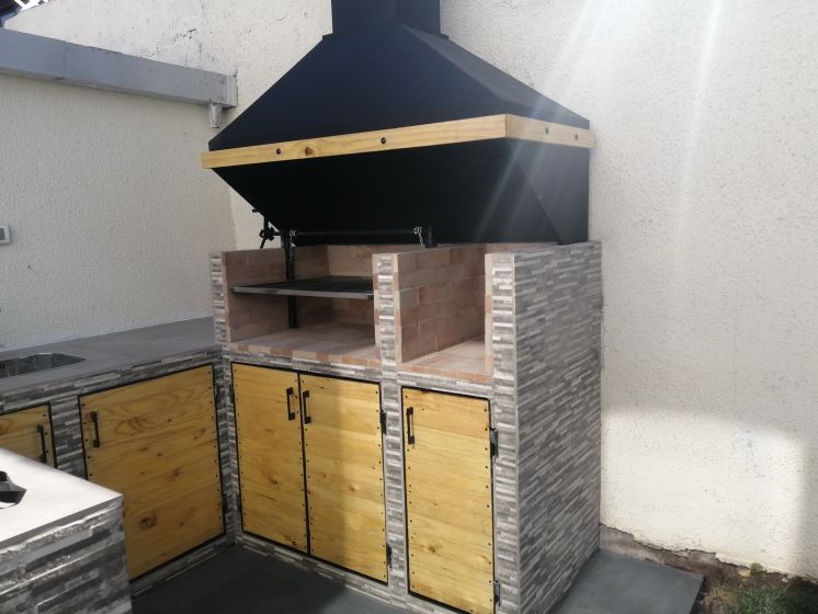 CONSTRUCCION QUINCHO - LAS CONDES