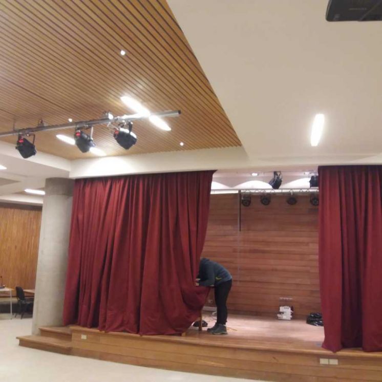 REMODELACIÓN TEATRO COLEGIO